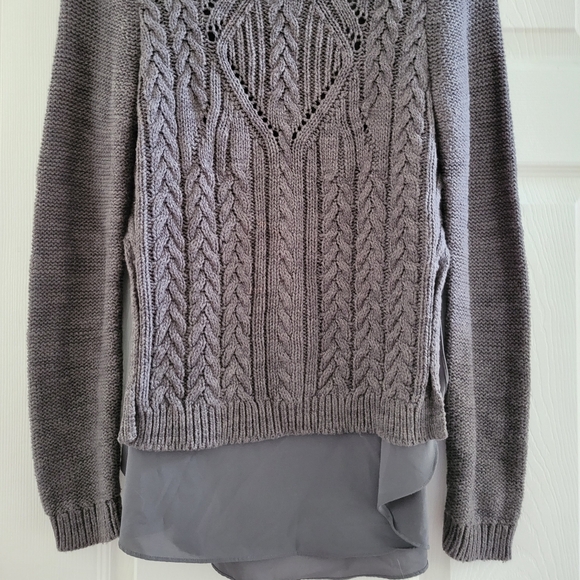 Moth Anthropologie Womens Ella Gray Cable knit Sweater layered tunic size Medium - Picture 7 of 8